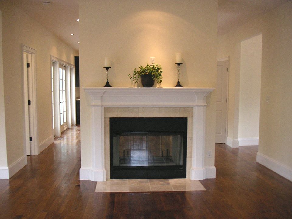 2-Sided Fireplace