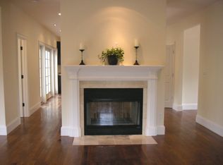 4 Lynn St, Canton, MA 02021