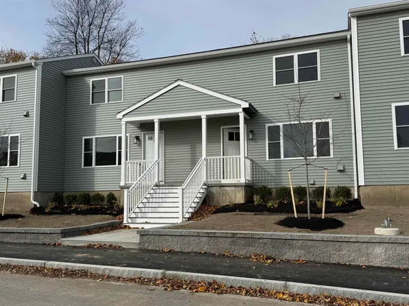 18 Birdie Grove #C, Rochester, NH 03839