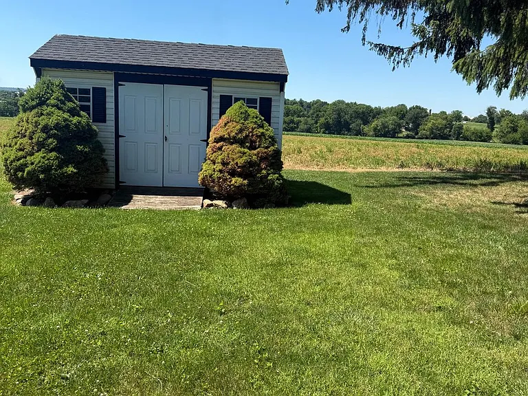 3018 Lincoln Hwy E — Photo 12
