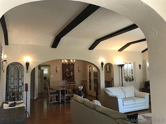 3rd image of 4353 N Talmadge Dr
