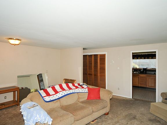 5th image of 29020 42nd Ave S