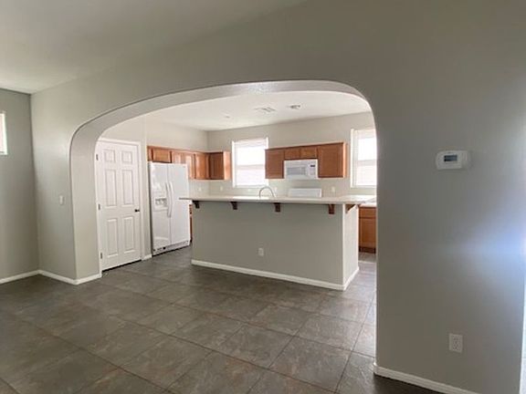 3rd image of 3505 Bella Valencia Ct