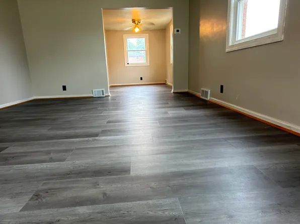 604 Poplar Ave NW, Canton, OH 44708