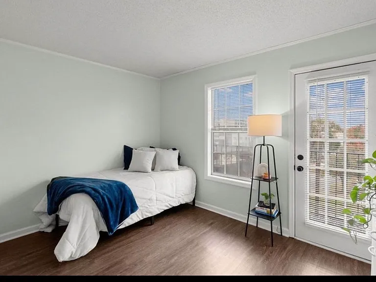 2325 Elliston Pl #410 — Photo 13