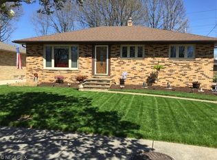4763 Deborah Lynn Dr, Brooklyn, OH