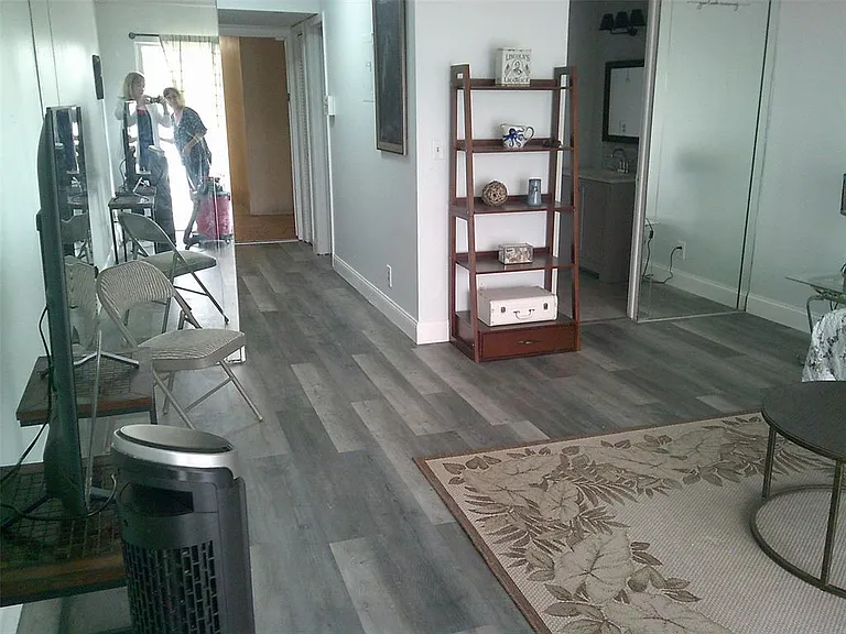 624 NW 13th St #22 — Photo 9