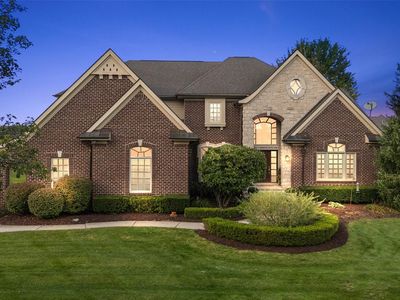54232 Carrington Dr, Shelby Township, MI, 48316