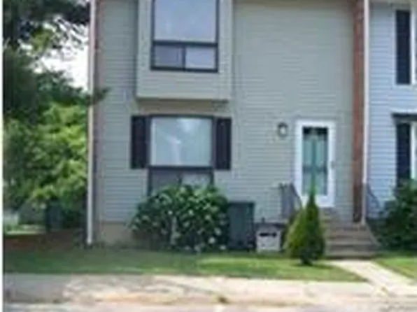 810 Hasting Ct, Newark, DE 19702