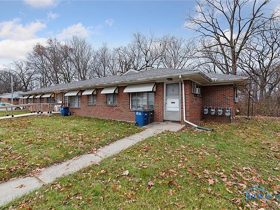 3rd image of 10 Terrace Downs St