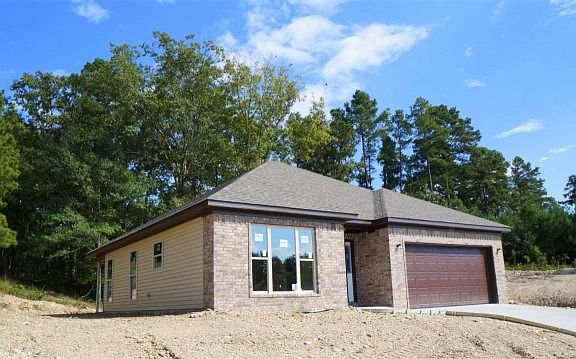 2nd image of 5812 Heritage Heights Dr