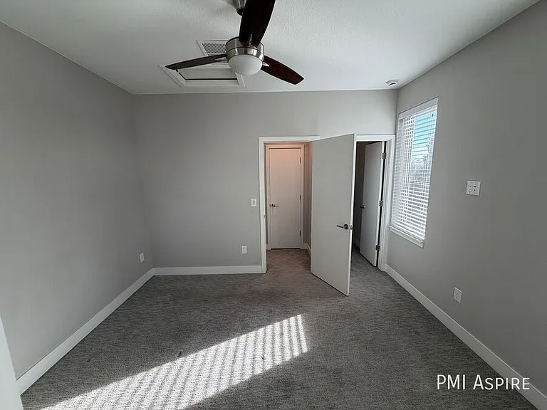 5151 W 10th Ave — Photo 16
