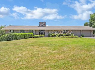 721 Topside Dr, Sevierville, TN 37862