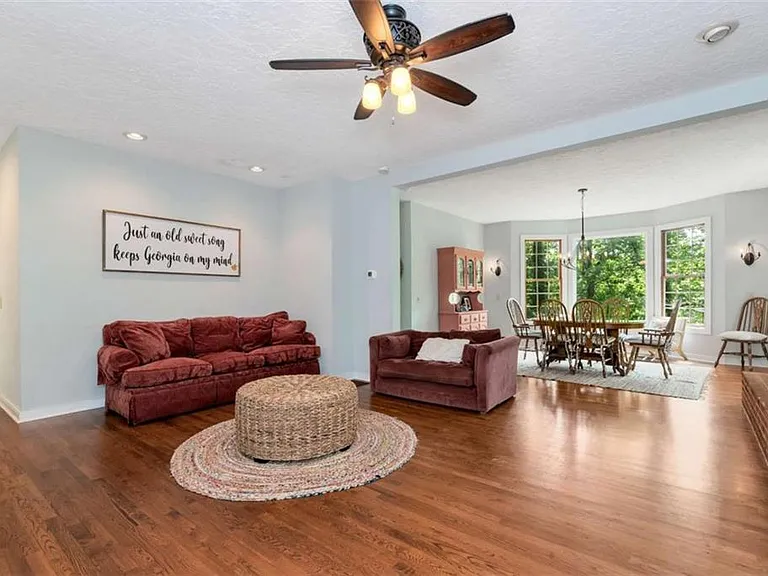 3978 Pine Shore Cir — Photo 15