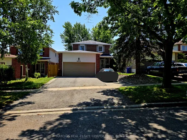 198 Forsyth Rd, Newmarket, ON L3Y 7Y1