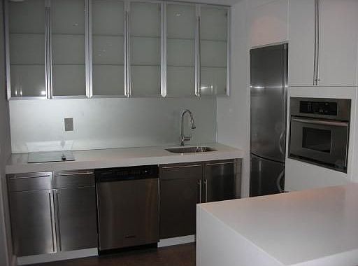 1st image of 1000 West Ave Penthouse 21
