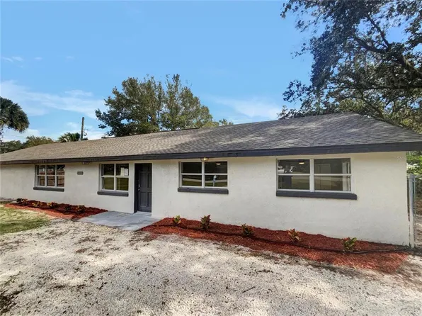 15231 N 13th St, Lutz, FL 33549