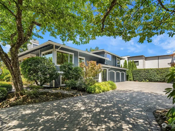 5020 112th Avenue NE, Kirkland, WA 98033
