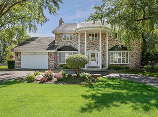 6N235 Circle Ave, Medinah, IL