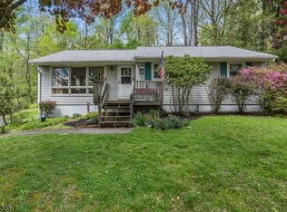 823 Norton Church Rd, Asbury, NJ 08802