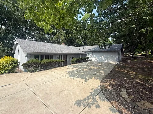17482 Falling Water Rd Photo 1 17482 Falling Water Rd Photo 1
