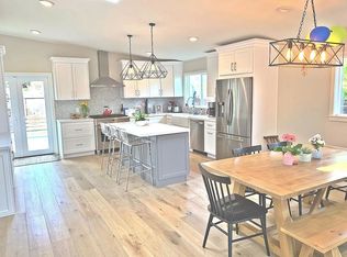 46 Meadow Rd, Mill Valley, CA 94941