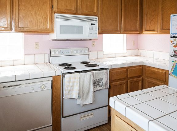 3rd image of 9256 Caulfield Dr
