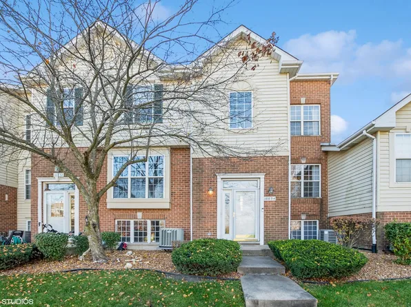 18834 S Vanderbilt Dr, Mokena, IL 60448