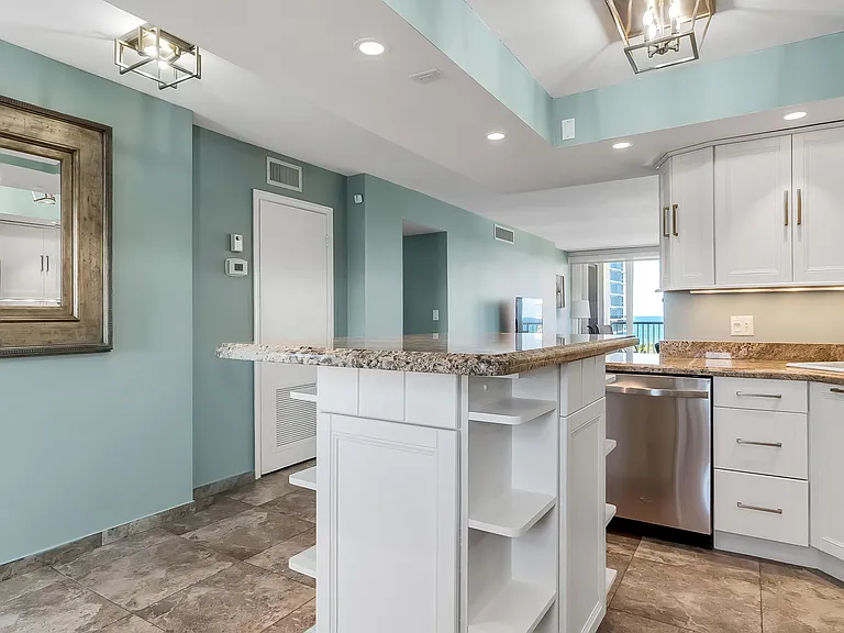 2200 NE 33rd Ave #10K — Photo 16
