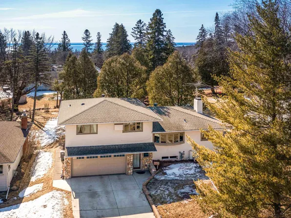 4114 Pitt St, Duluth, MN 55804