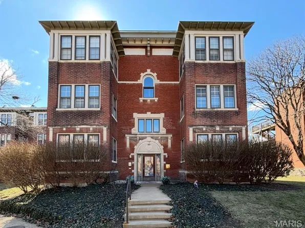 5900 McPherson Ave APT 2W, Saint Louis, MO 63112