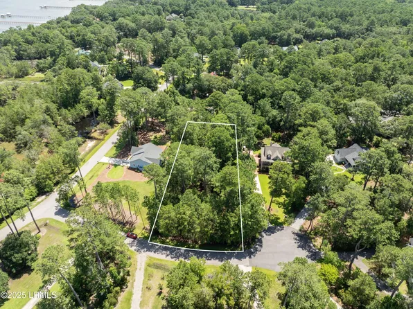 3 Turnstone Dr S, Beaufort, SC 29907