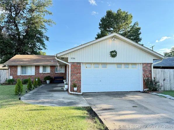 6766 E 27th Pl, Tulsa, OK 74129