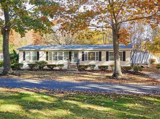 45 Oak Drive, North Hampton, NH 03862