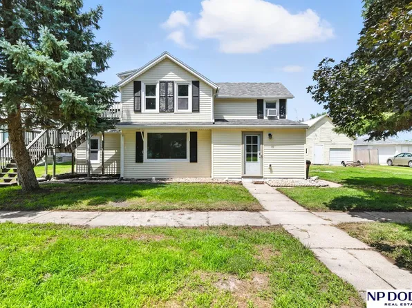 504 E Elk St, Hooper, NE 68031