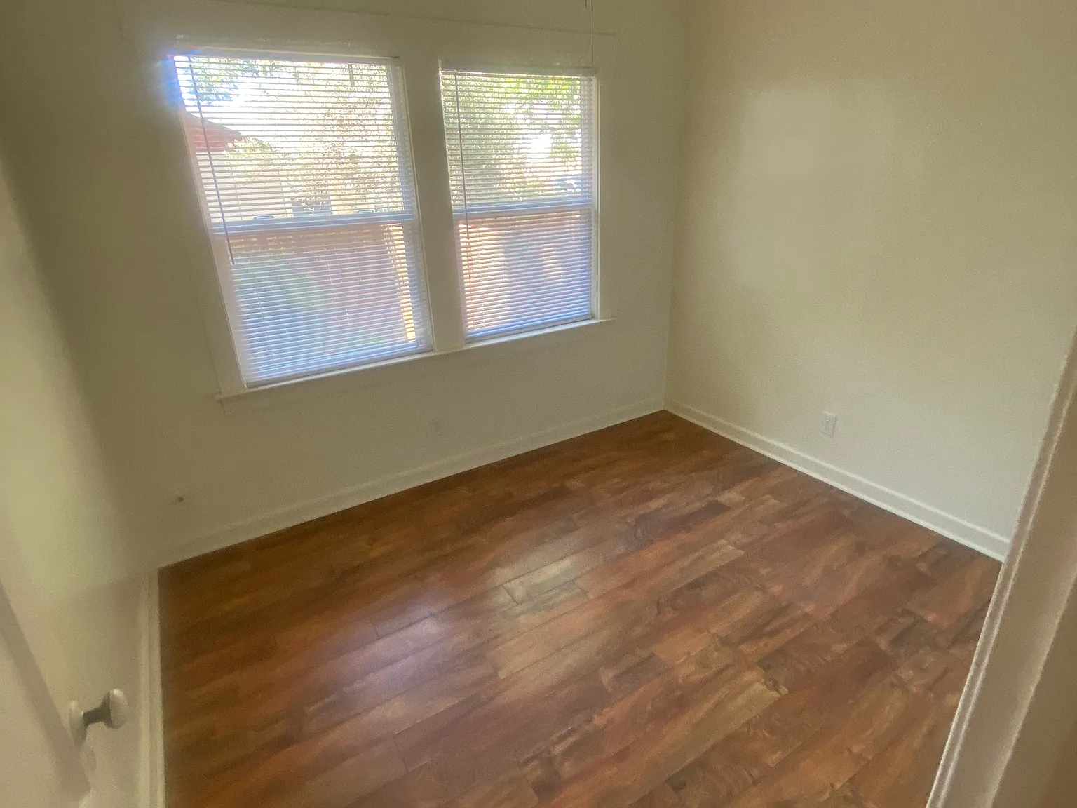 2 bed, 872 sqft, $1,500 — Photo 3