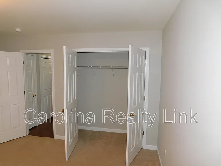 235 Harbor Landing Dr — Photo 15