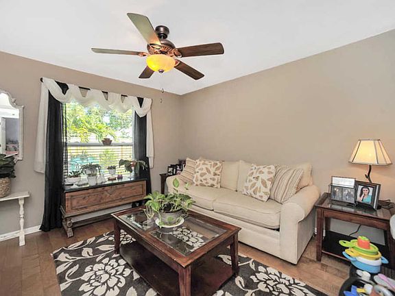 4th image of 6205 Erik Ct