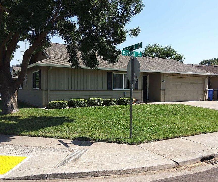 1st image of 71 E Crystal Ct