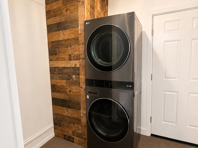 434 S Black Ave #2 — Photo 6