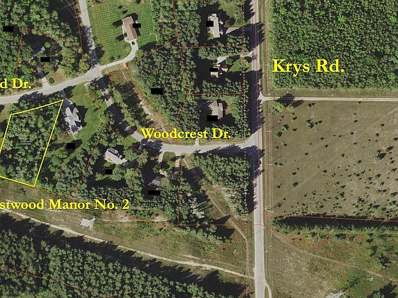 2nd image of 821 Crestwood Dr