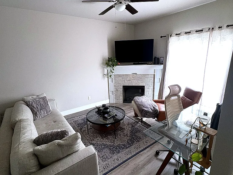 2600 Racquet Ln #24 — Photo 8
