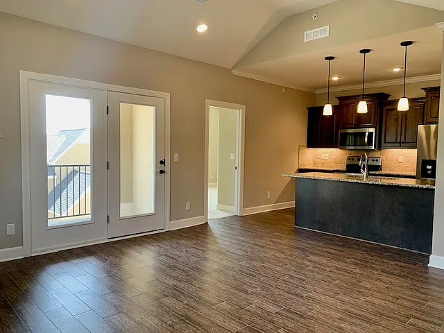 Mansions At Canyon Creek Apartments — Photo 71