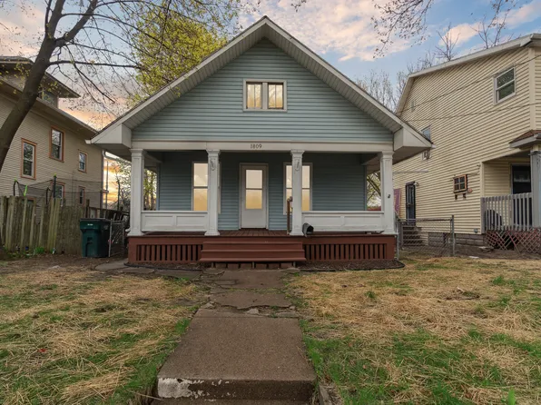 1809 Maplewood Ave, Lansing, MI 48910