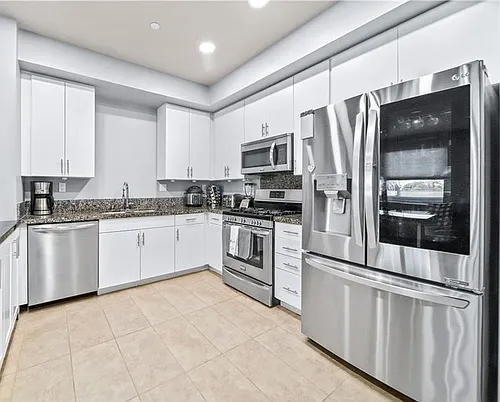 801 S Anaheim Blvd #106 Photo 1
