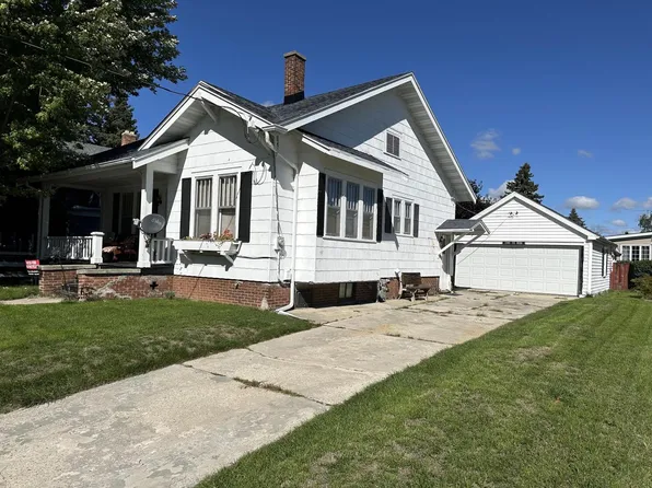 2108 New York AVENUE, Manitowoc, WI 54220