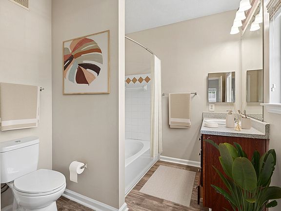 5th image of 2975 Continental Colony Pkwy SW APT 1114
