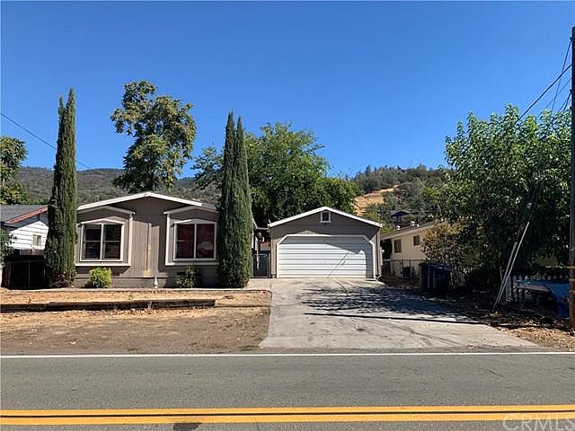 1st image of 4080 Country Club Dr