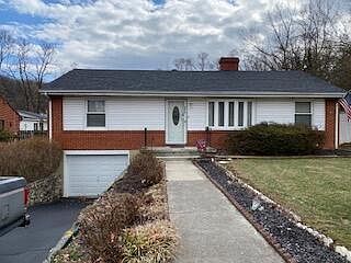 1st image of 3214 Fleetwood Ave SW
