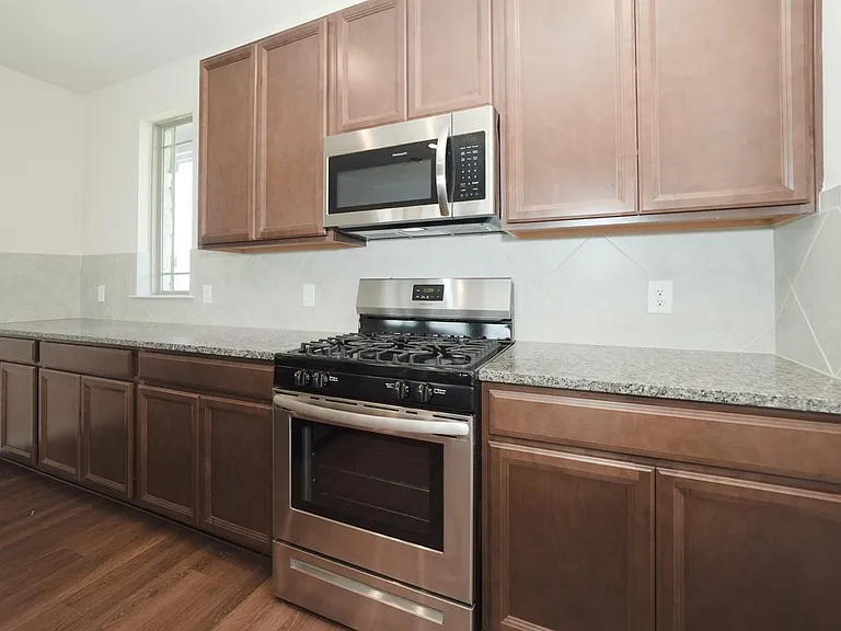 8007 Lehman Rd — Photo 29